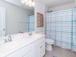 Building Photo - 4268 Coachwhip Ave