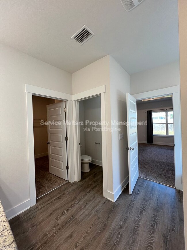 Building Photo - 4084 Blaney Ln
