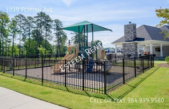 Building Photo - 1019 Flyfish Ave