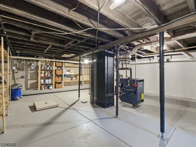 Building Photo - 1 Mountain Ave