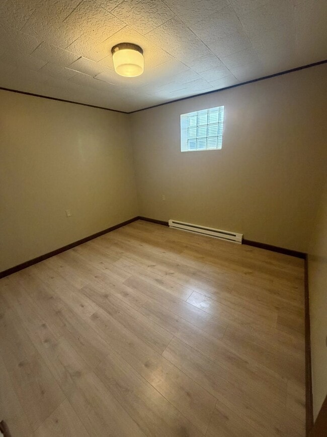 Building Photo - 91 W 5th St