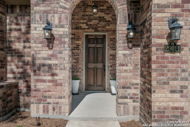 Building Photo - 29011 Front Gate