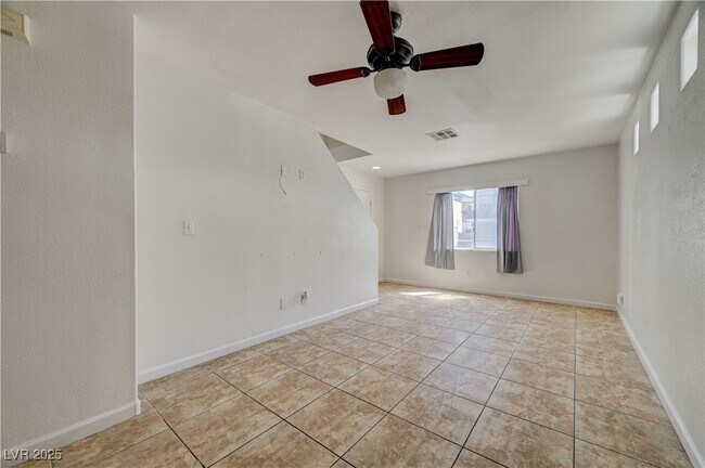 Building Photo - 2275 Windmill Grove Ct