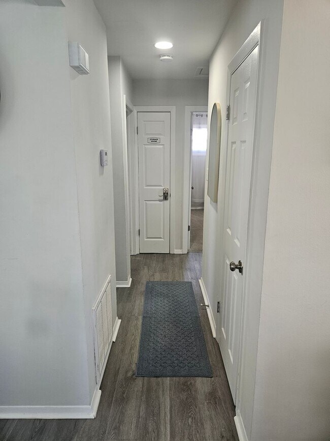 Building Photo - 2213 Wharton Ave