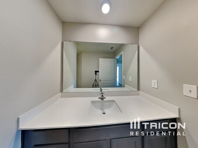 Building Photo - 4505 Breccia Ln