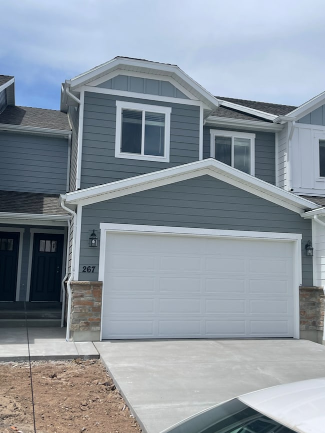 Building Photo - 4067 S 2800 W