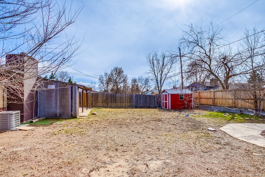 Building Photo - 7101 Wolff St