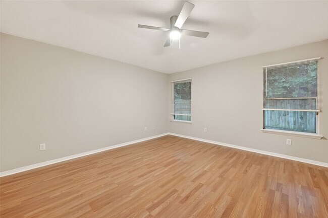 Building Photo - 21907 Willow Downs Dr