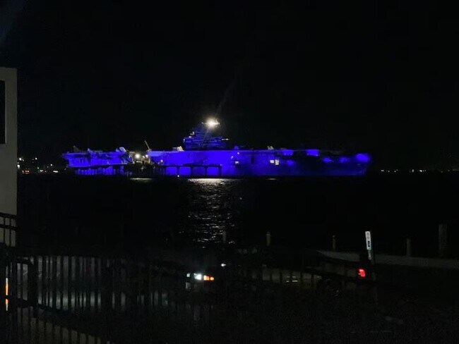 Building Photo - 3938 Surfside Blvd