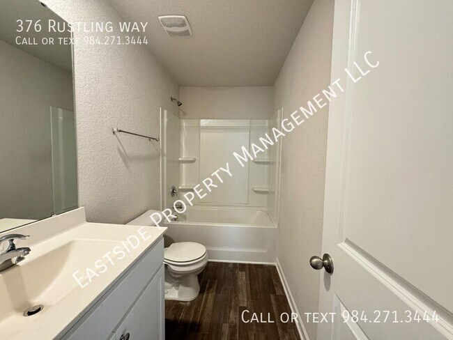 Building Photo - 376 Rustling Way