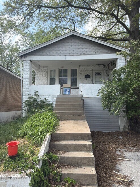 Building Photo - 5619 Janet Ave
