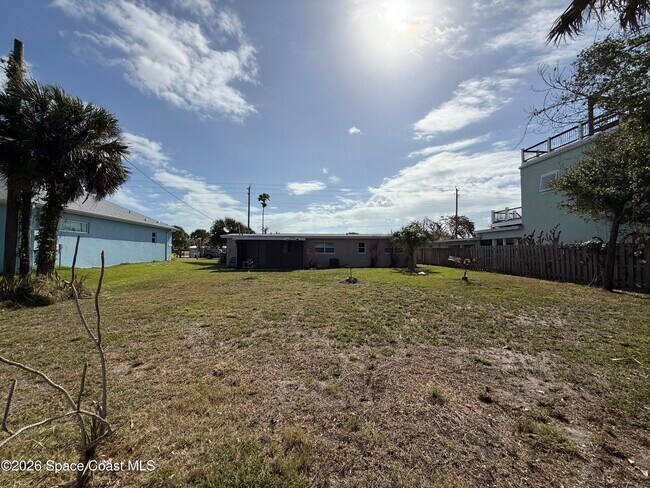 Building Photo - 910 S Orlando Ave