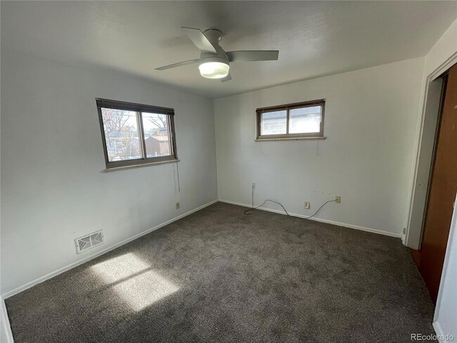 Building Photo - 3086 Victor St