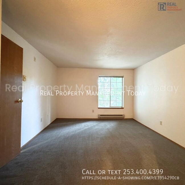 Building Photo - Cozy 3 Bedroom Apartment In Burien!