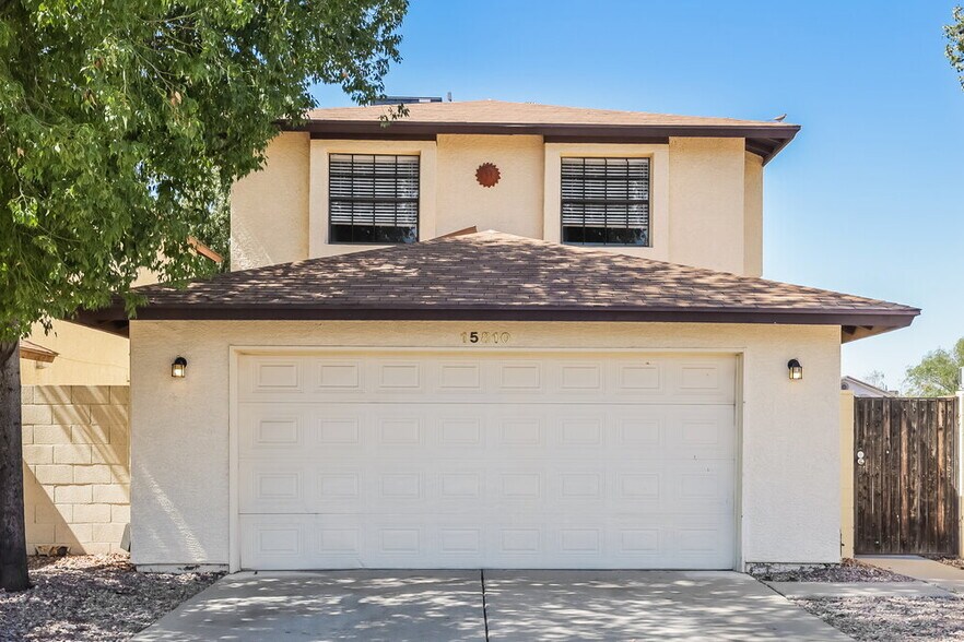 Primary Photo - 15810 N 37th Ln