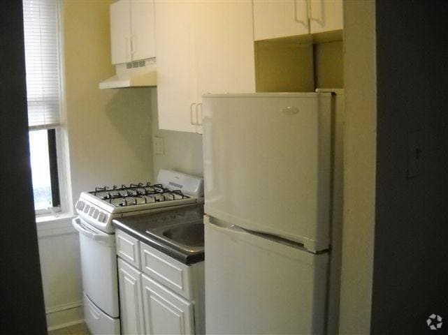 Kitchen - Arden West
