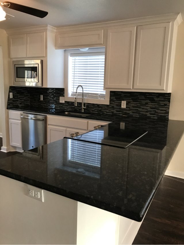 Building Photo - Lorena ISD, 2 bed/1 bath Charming Home
