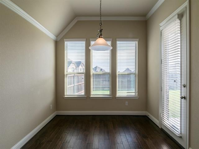 Building Photo - 313 Wyndale Ct