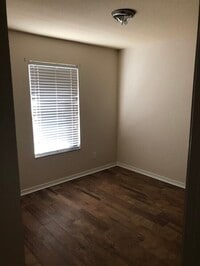Building Photo - Beautiful 3/2 in Bay St. Louis, MS