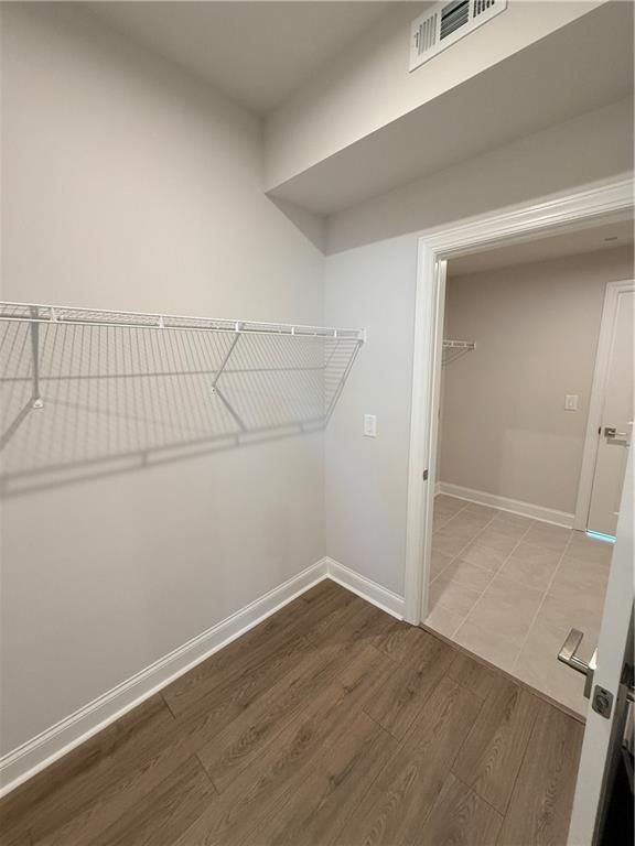 Building Photo - 146 Willowfern Ln