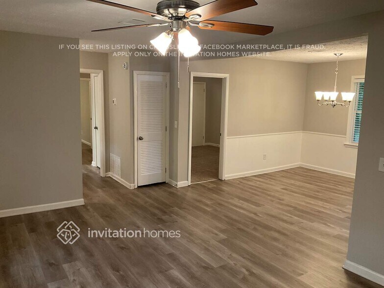 Building Photo - 590 Kenridge Cir