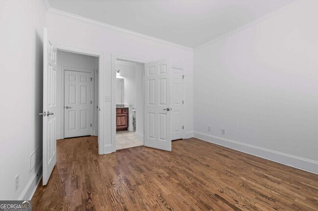 Building Photo - 1475 Boomer Cir