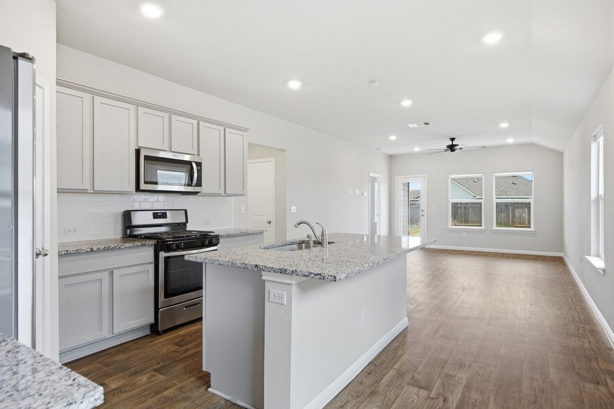 Building Photo - 103 Hamilton Pool Ln