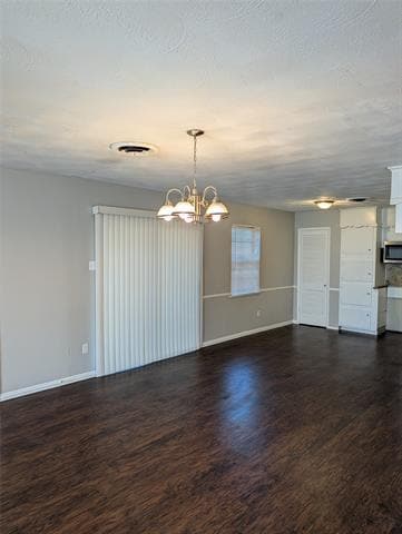 Building Photo - 4725 Leonard St