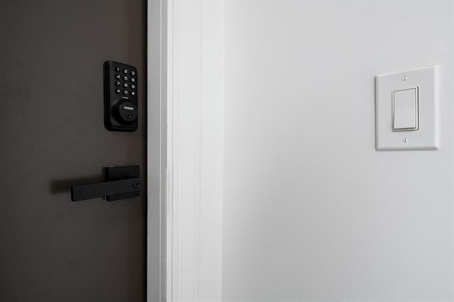 Building Photo - 38 Jefferson Ave