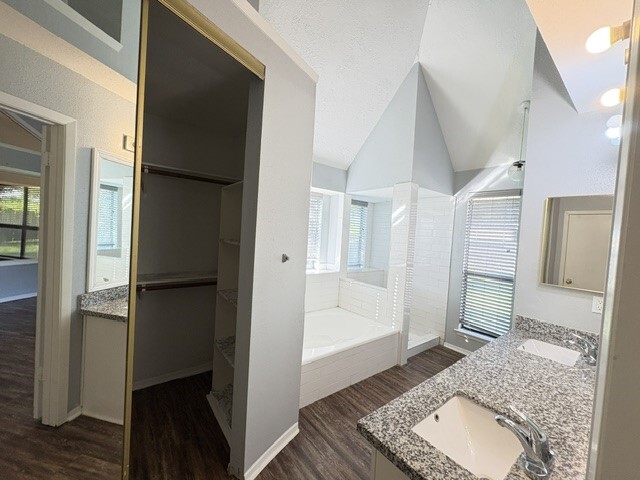 Building Photo - 16702 Tranquil Dr