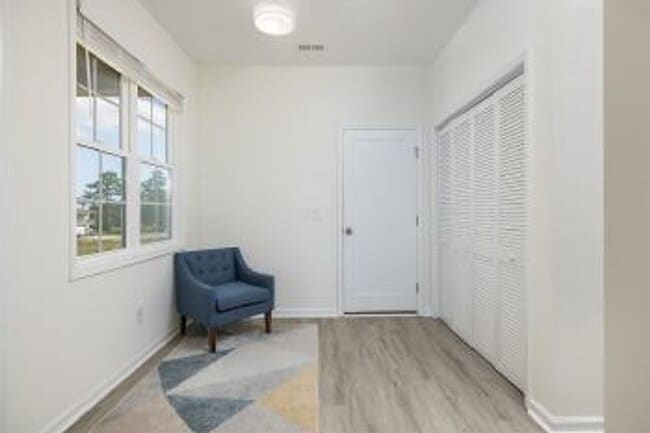 Building Photo - Creekside at Aragona Village