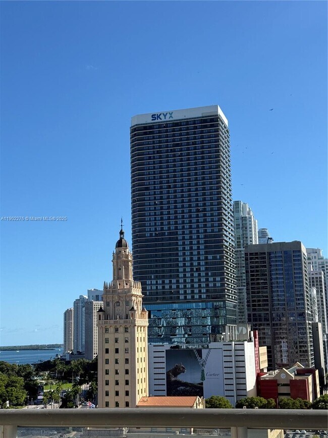 Building Photo - 888 Biscayne Blvd