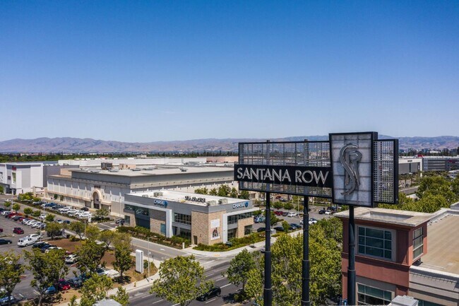 Building Photo - 334 Santana Row