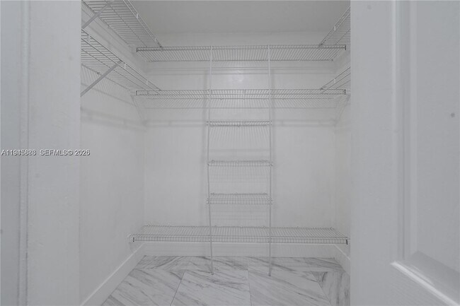 Building Photo - 1031 Adams Ave