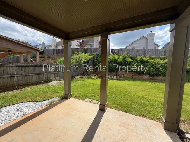 Building Photo - 5075 Rialto Way