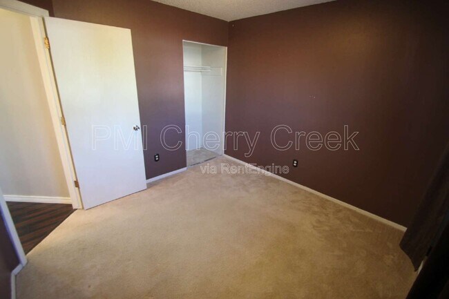 Building Photo - 1875 S Ivory Ct