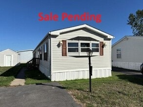 Building Photo - 848 Birchwood Dr