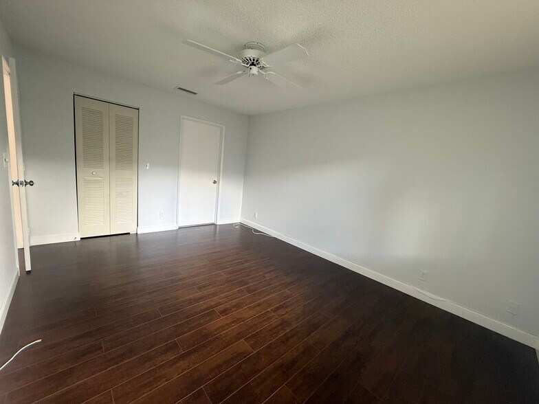 Building Photo - 18595 Egret Way