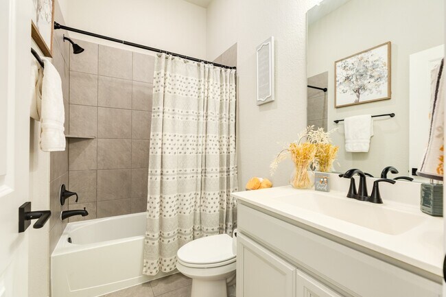 Building Photo - 9806 Starry Night Ln