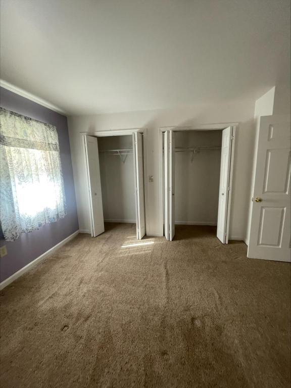 Building Photo - 1530 Briar Manor