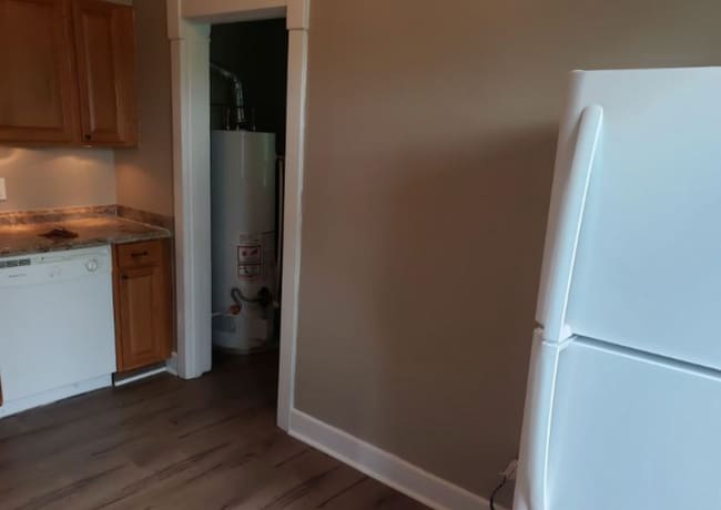 Building Photo - 1111 Green St