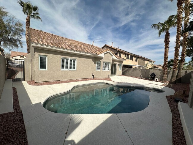 Building Photo - Beautiful Single Story Las Vegas Home For Rent.