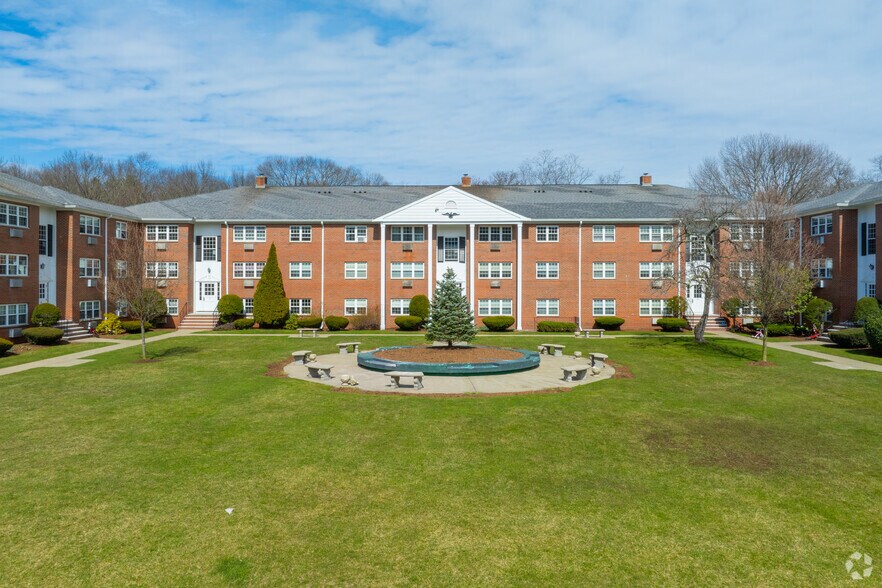 Alternate - Old Colony Apartments