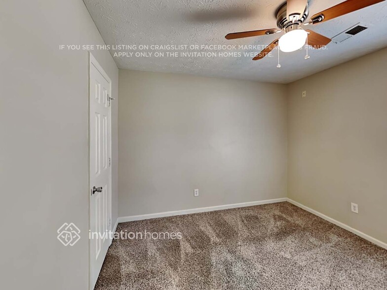 Building Photo - 2978 Rapids Dr