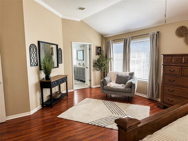 Building Photo - 2109 Spring Hollow Path