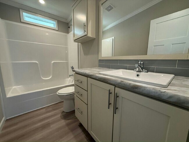 Building Photo - 3621 Campari Dr