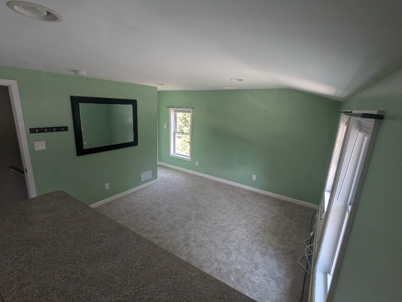 Building Photo - 525 Parkdale Ave