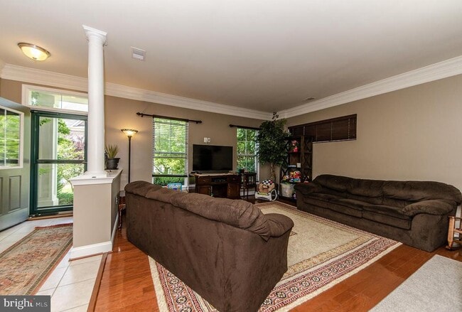 Building Photo - 16942 Chesley Pl