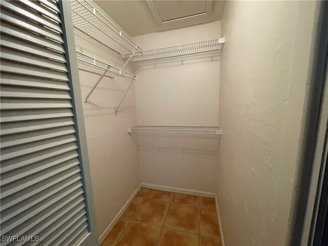 Building Photo - 3320 Erick Lake Dr