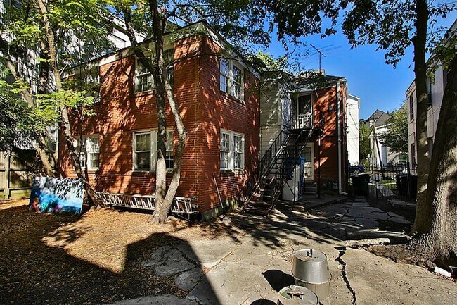 Building Photo - 1843 Branard St